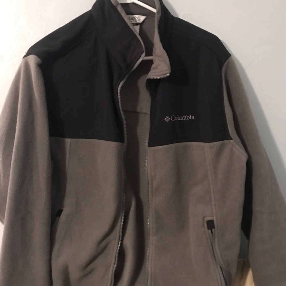 Men’s Columbia jacket